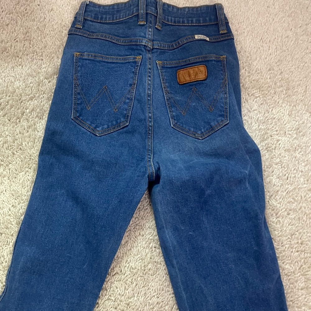 Wrangler Classic Blue Jeans